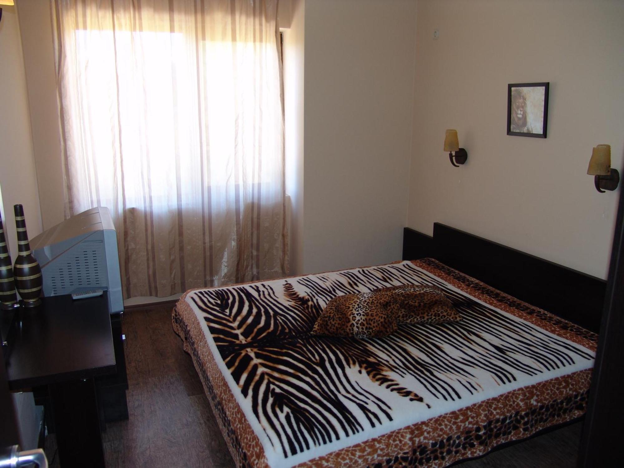 Hotel Buena Vissta Primorsko Bagian luar foto