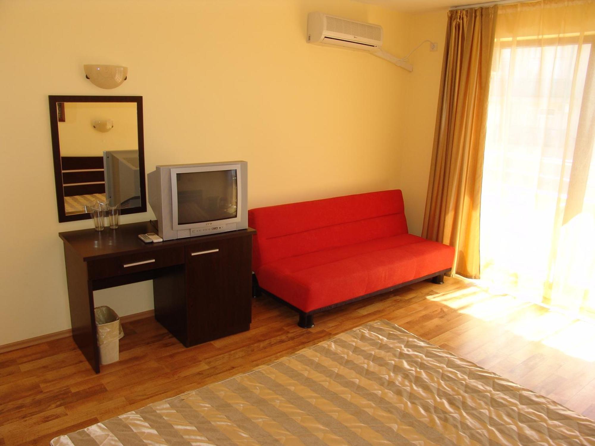 Hotel Buena Vissta Primorsko Bagian luar foto
