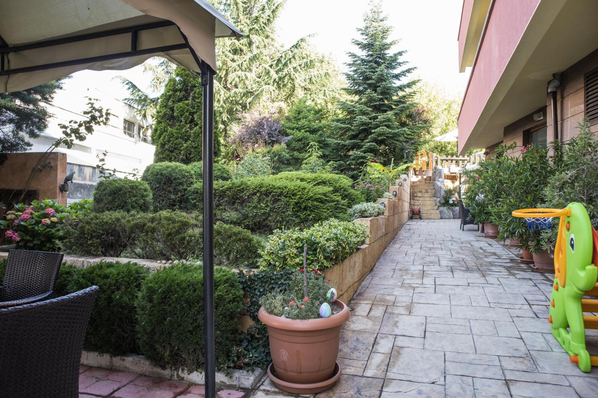 Hotel Buena Vissta Primorsko Bagian luar foto