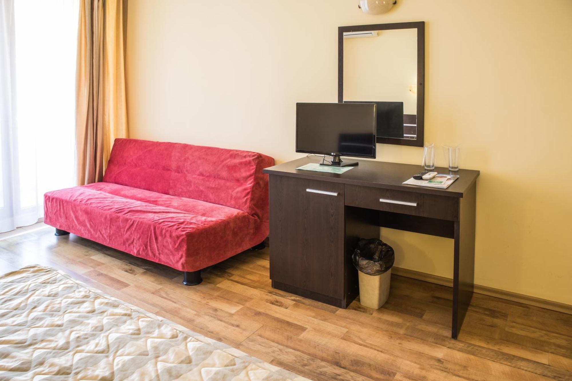 Hotel Buena Vissta Primorsko Bagian luar foto